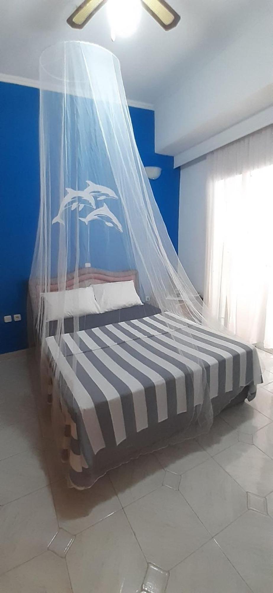 סוניו Blue & White Maisonette Over The Sea Near Sounio מראה חיצוני תמונה